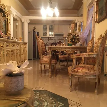 Adamo Haz سيغيد