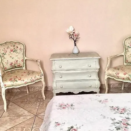 Apartament Adamo Apartmanhaz *