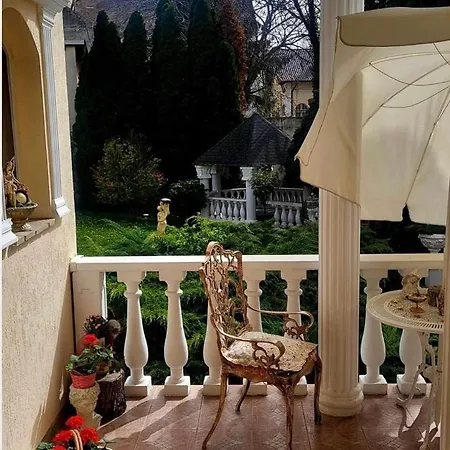 アパート Adamo Haz セゲド