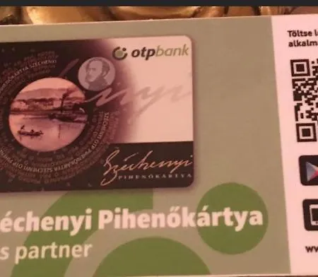 アパート Adamo Haz *