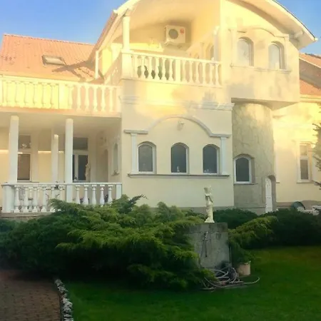 アパート Adamo Haz